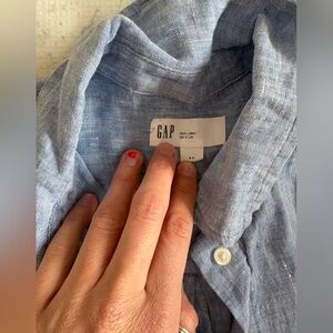 GAP Pale Blue Linen Button-Down Shirt